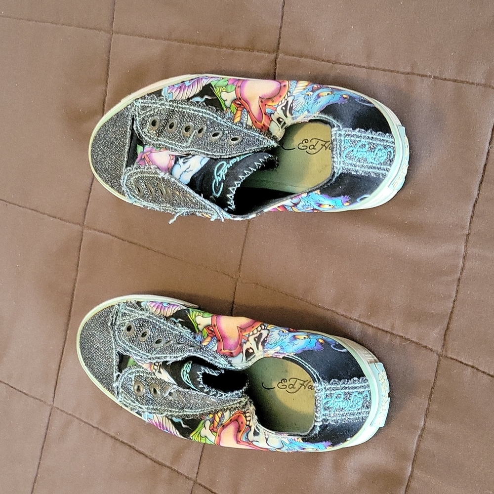 Womens sneakers